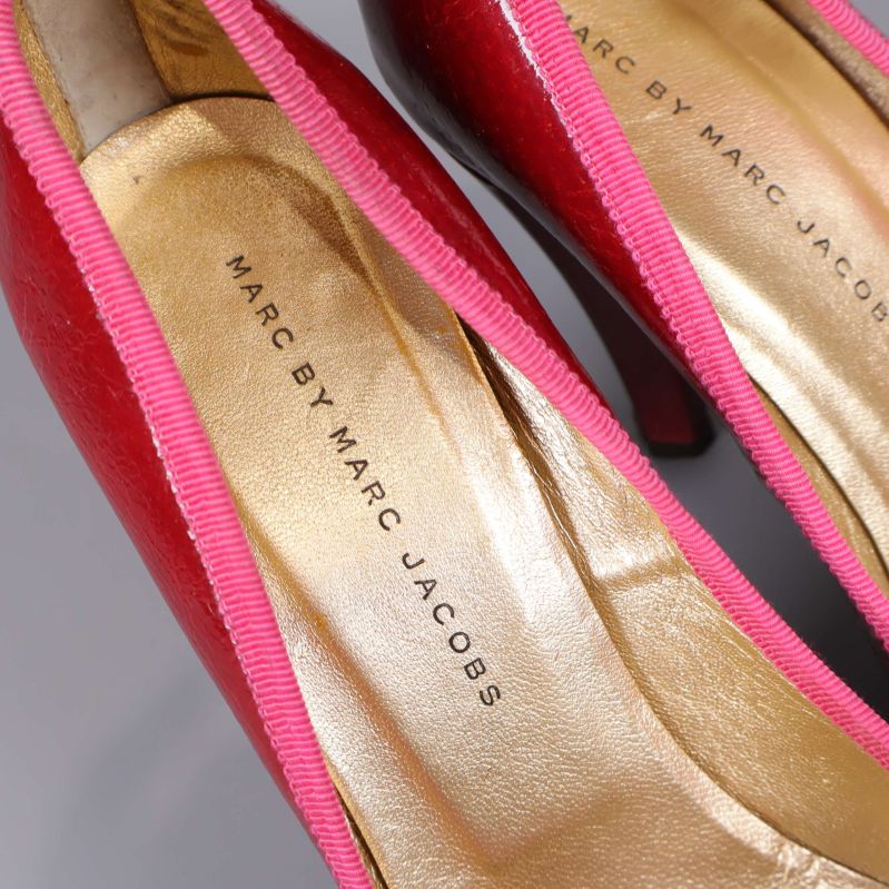 Innersula med texten Marc by Marc Jacobs