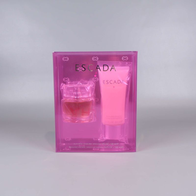 Escada parfym och body lotion i genomskinlig förpackning