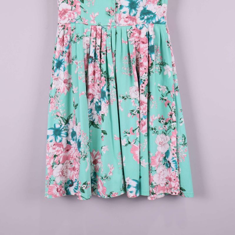 Kjolparti blommig klänning i mint och rosa