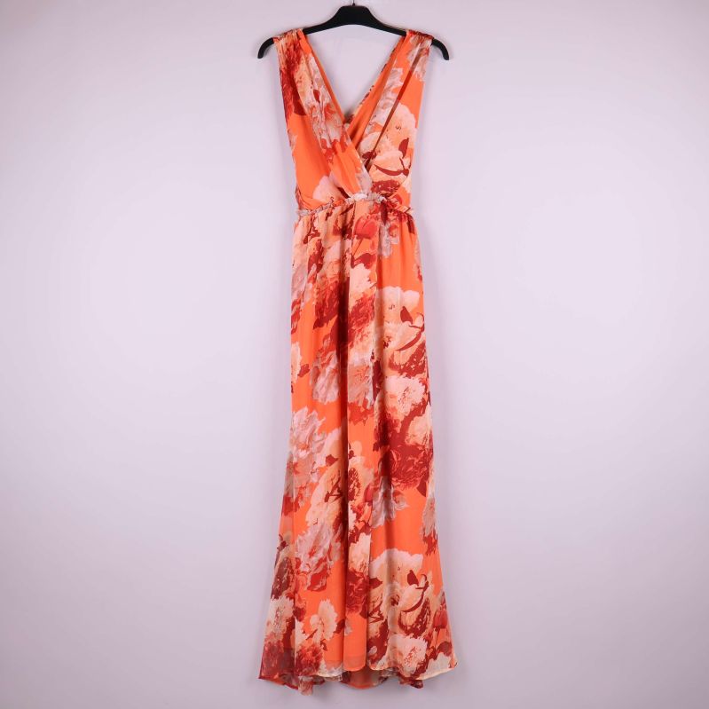 Lång klänning med voluminöst blommönster i orange och rött