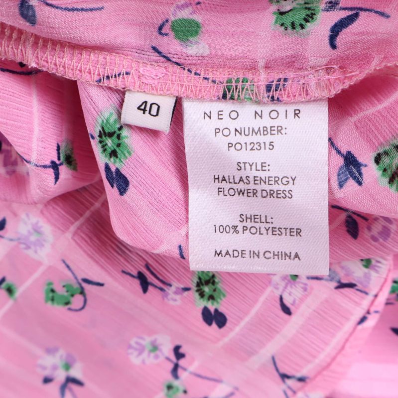 Materiallapp med Neo Noir och materialinfo