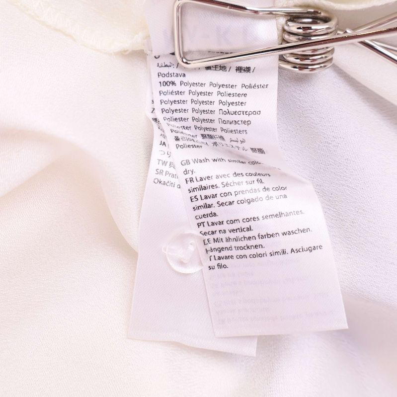 Materiallapp med information om polyester