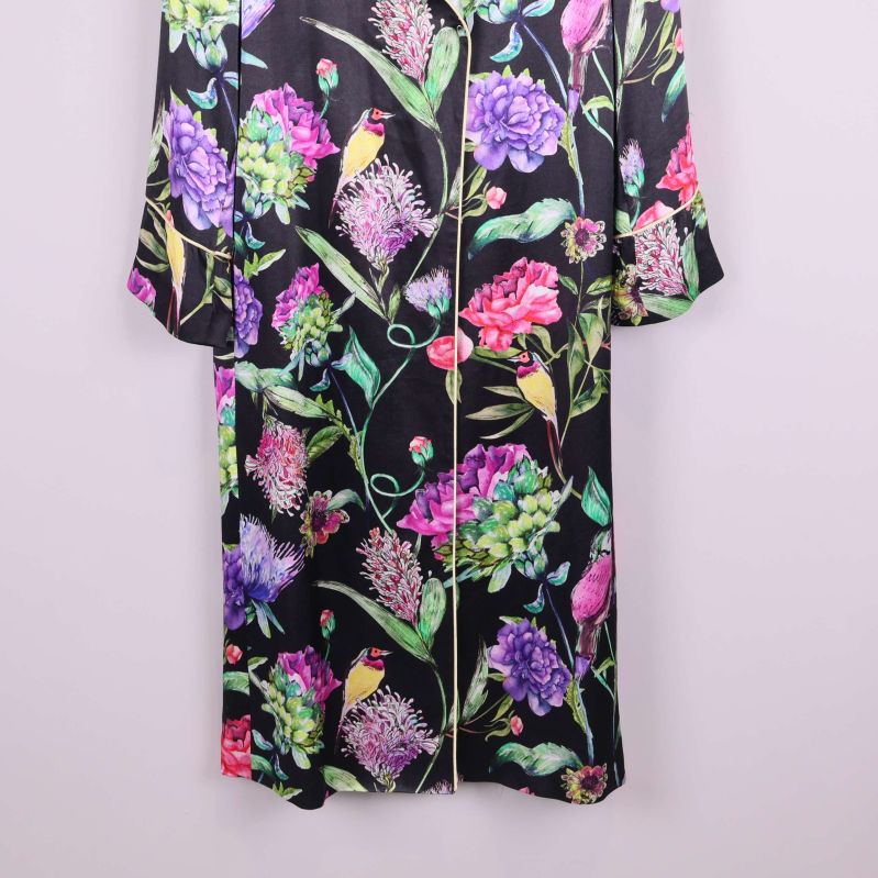 Detaljerad blommig design