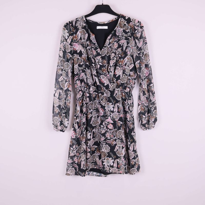 Blommig klänning med V-ringning, framsida