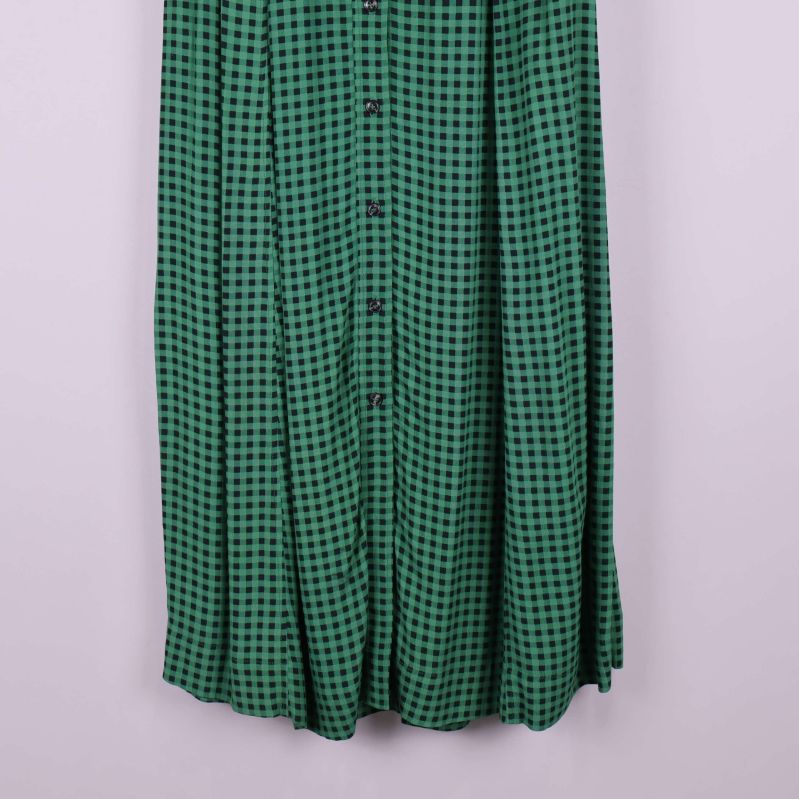 Vidd och fall på kjolens nederdel