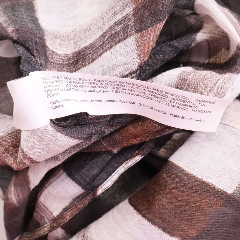 Materialetikett med detaljerad information på flera språk