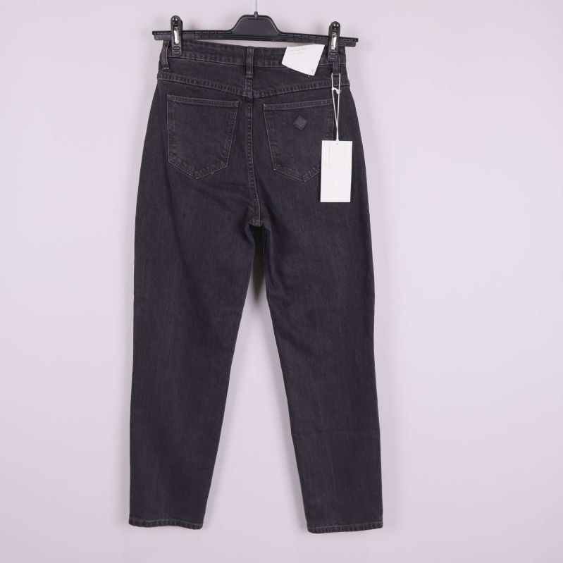 Baksida jeans med fickor