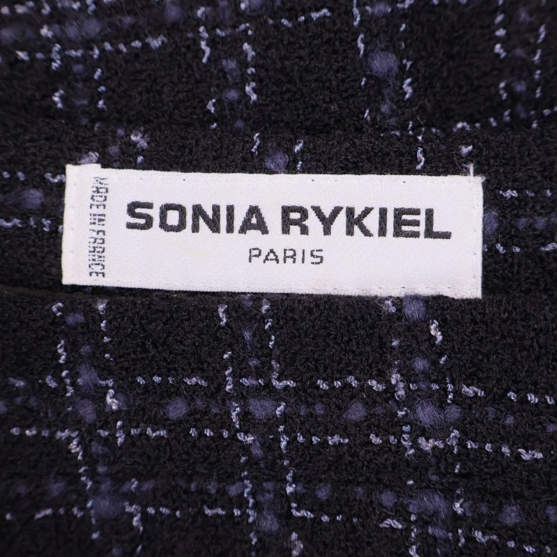 Närbild på Sonia Rykiel etiketten på insidan