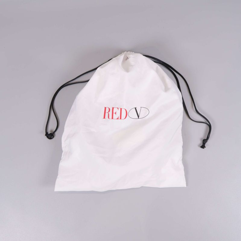 Dustbagmed röd och svart RED VD-logga och dragsko