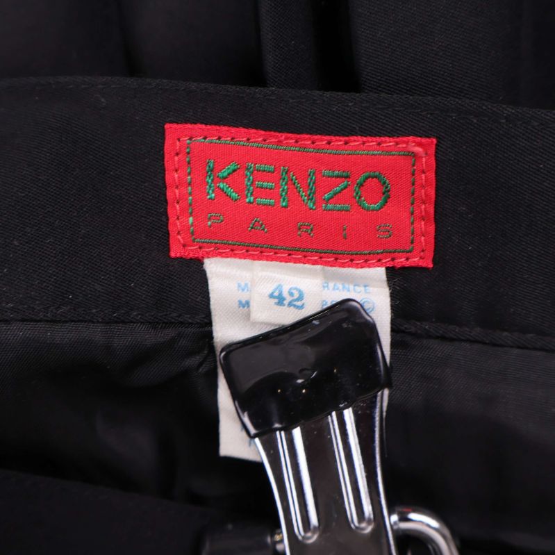 Kenzo Paris etikett och storlekslapp i midjan på kjolen