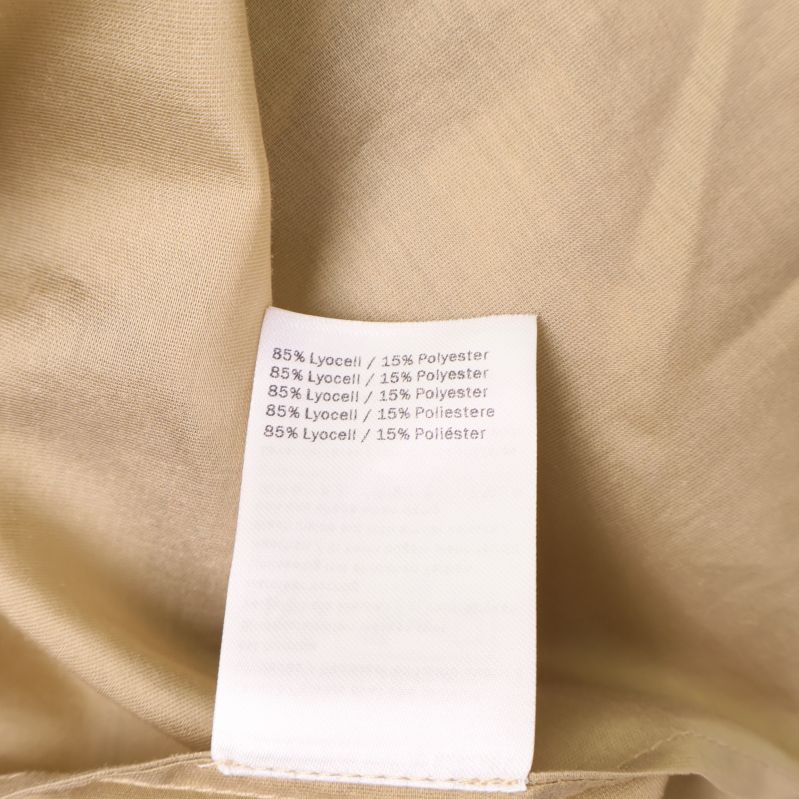 Materialetikett med sammansättning lyocell och polyester