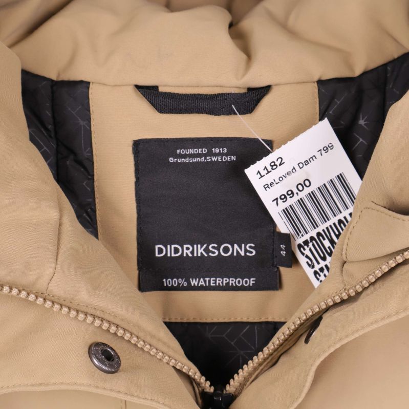 Inneretikett med Didriksons-logga och prislapp